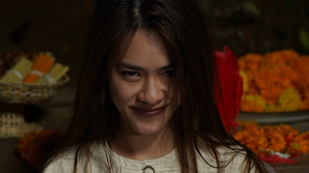 ảnh poster phim Bùa Hình Nhân