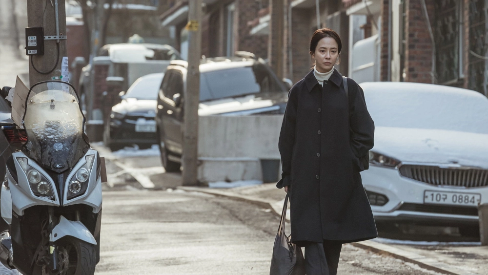 ảnh poster phim Mái Nhà Sau Song Sắt