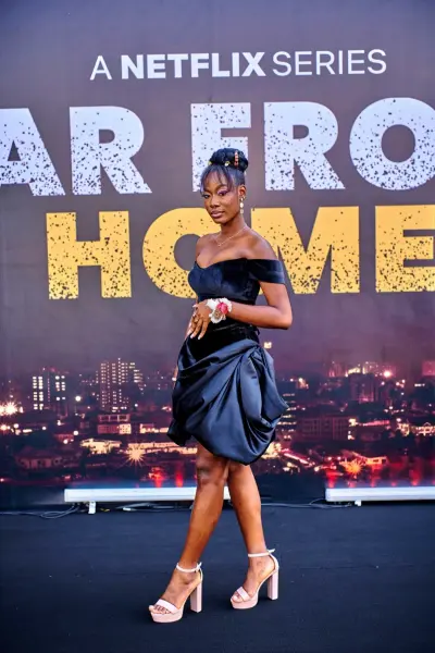 Rời xa mái nhà (Far From Home)