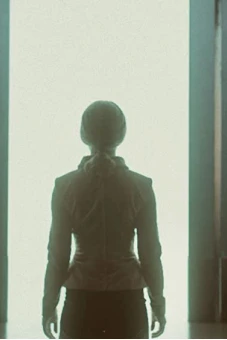 Chiếc lồng (The Cage)
