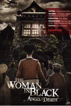 Người Đàn Bà Áo Đen (The Woman in Black)